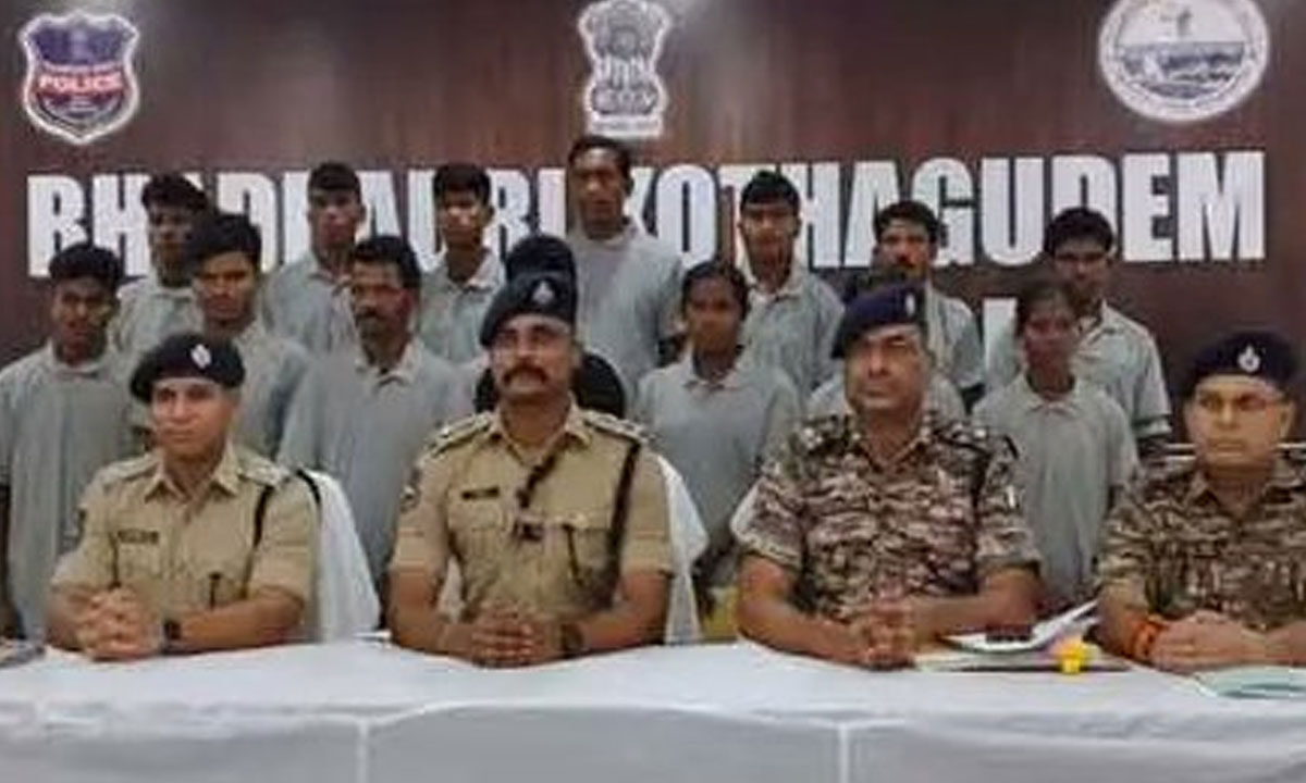 14 Maoists from Chhattisgarh Surrender Before Telangana Police
