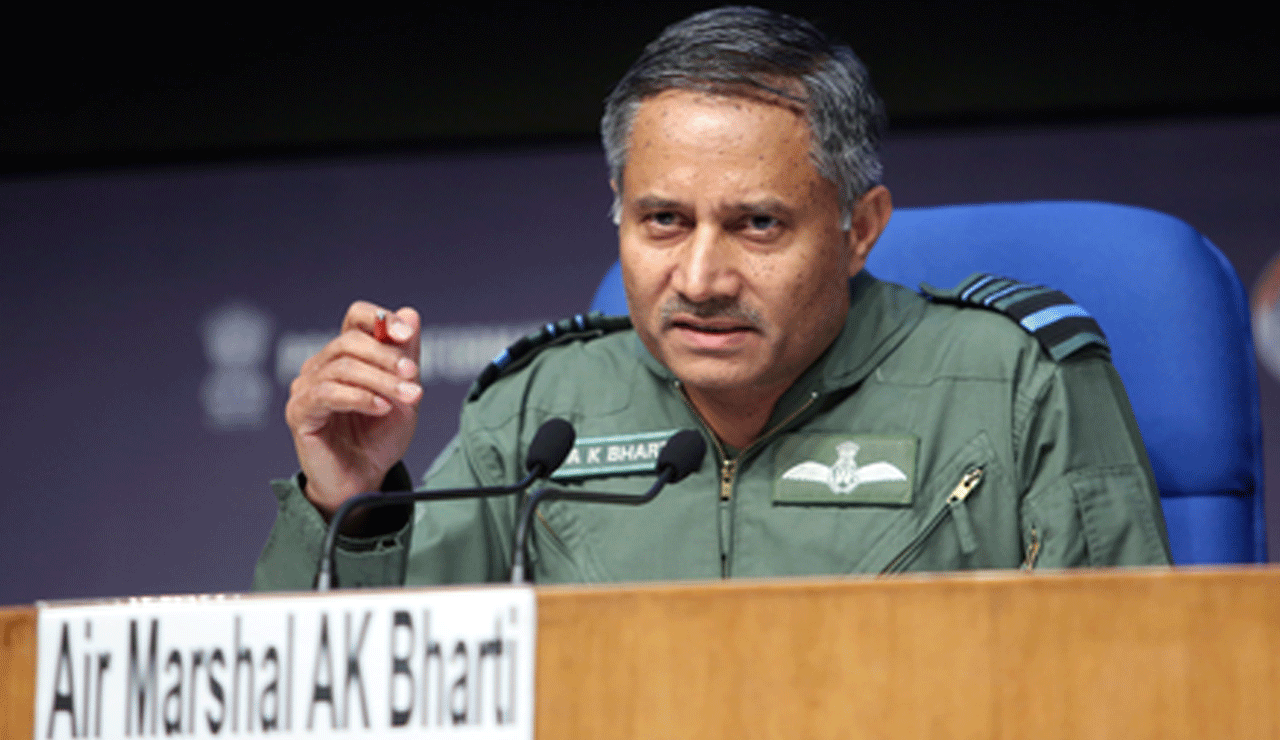 Operation Sindoor: Air Marshal Recites ‘Bhay Binu Hoy Na Preeti’ from Sundar Kand, Issues Strong Message to Pakistan