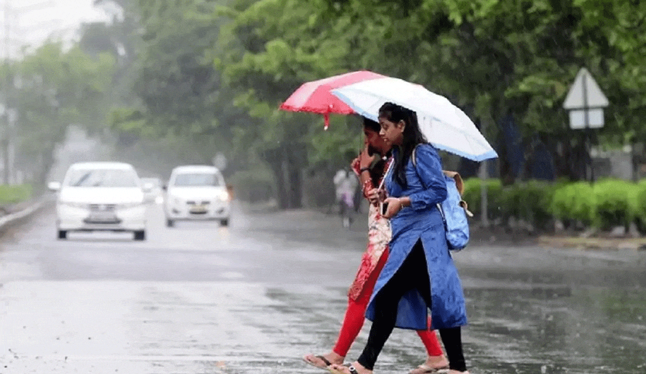 Hyderabad IMD Warns of Severe Rainfall in Telangana, Orange Alert in Effect