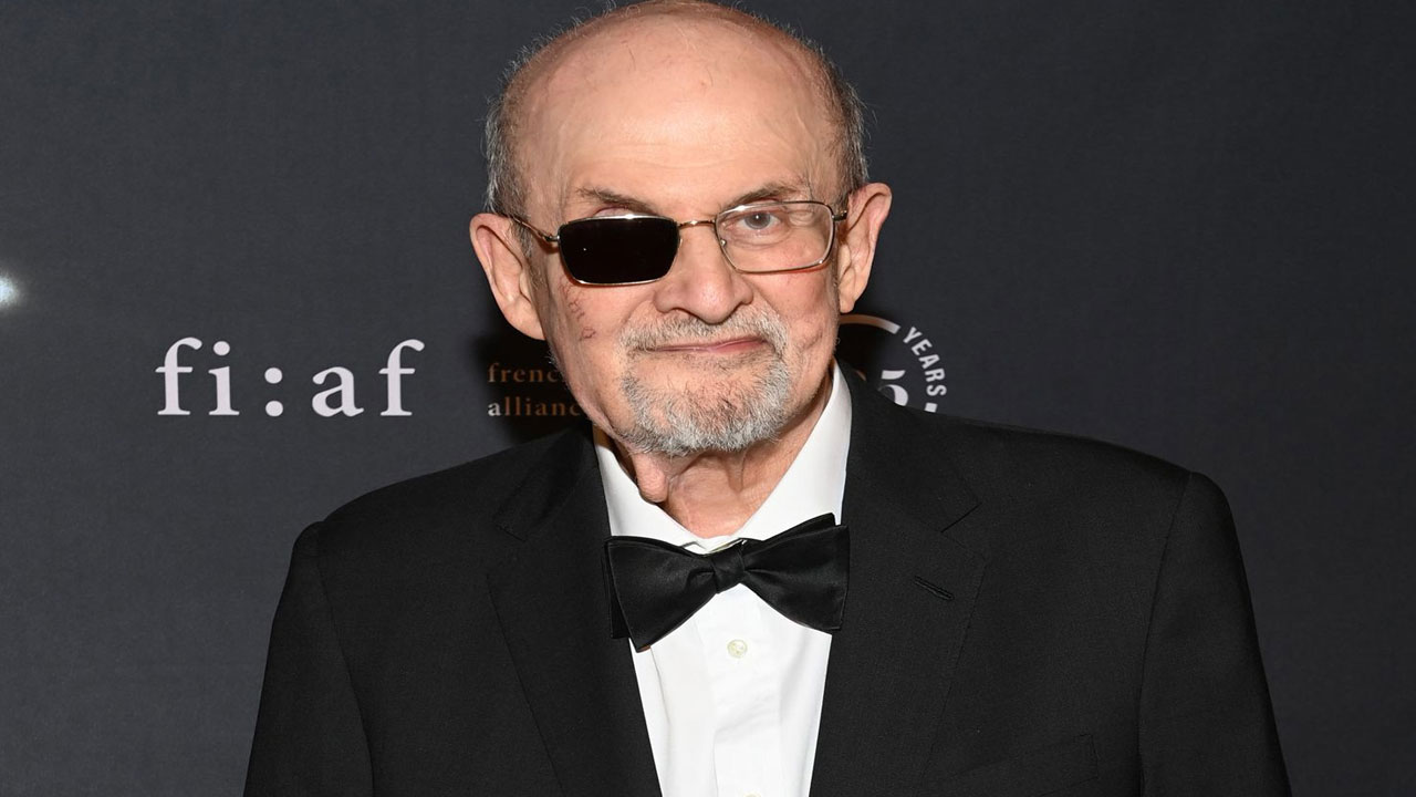 Salman Rushdie Attacker Hadi Matar Sentenced to 25 Years, Calls Author a “Bully” in Court