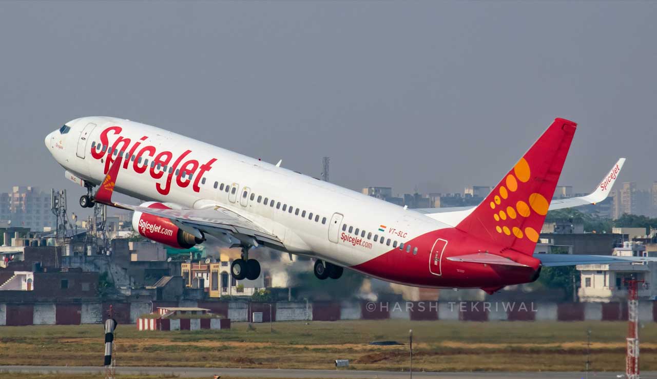SpiceJet Flight Aborted in Hyderabad After Unusual Engine Noise Detected