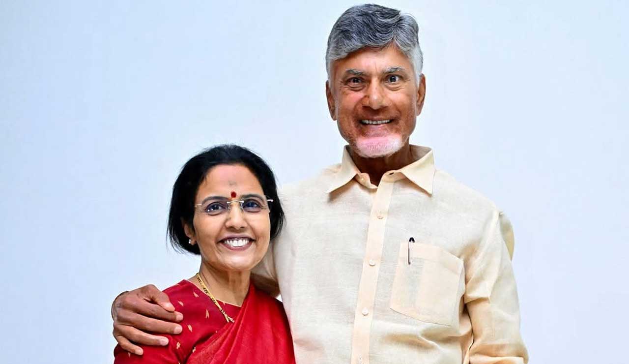Chandrababu Naidu Greets Wife Bhuvaneshwari on Her Birthday