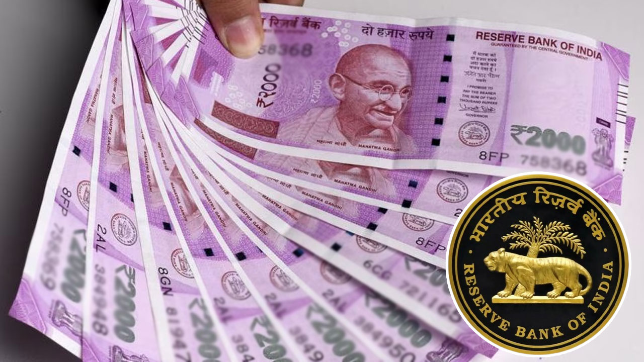 Are ₹2000 Notes Still Valid? RBI Says ₹6,181 Crore Still with Public — But Can You Exchange Them at Banks?