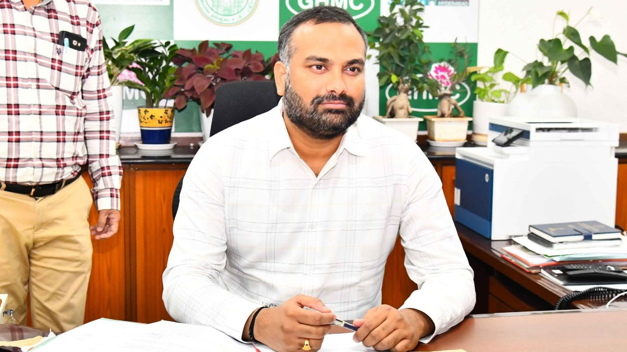 147 Complaints Received During GHMC's Prajavani Program: Town Planning Tops the List