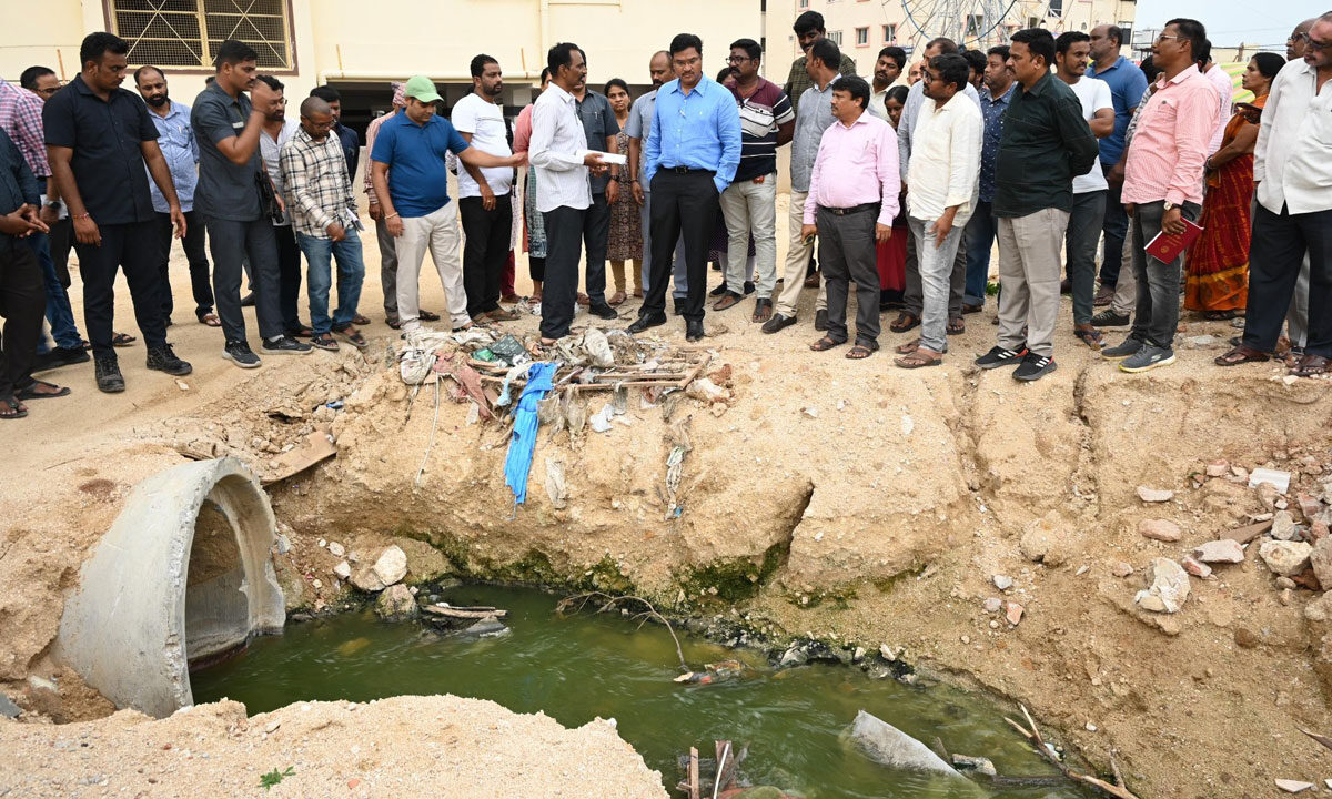 HYDRAA Commissioner Inspects Flood-Prone Areas, Resolves 7-Year-Old Waterlogging Issue in 12 Hours