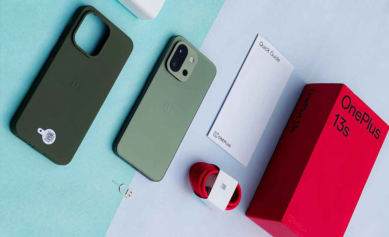 Flagship Alert: OnePlus 13S Launched with 50MP Cameras & 5850mAh Battery