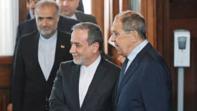 Iranian, Russian FMs discuss latest developments on Iran's nuclear issue