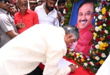 Andhra Pradesh CM Naidu pays homage to Sudhakar Reddy