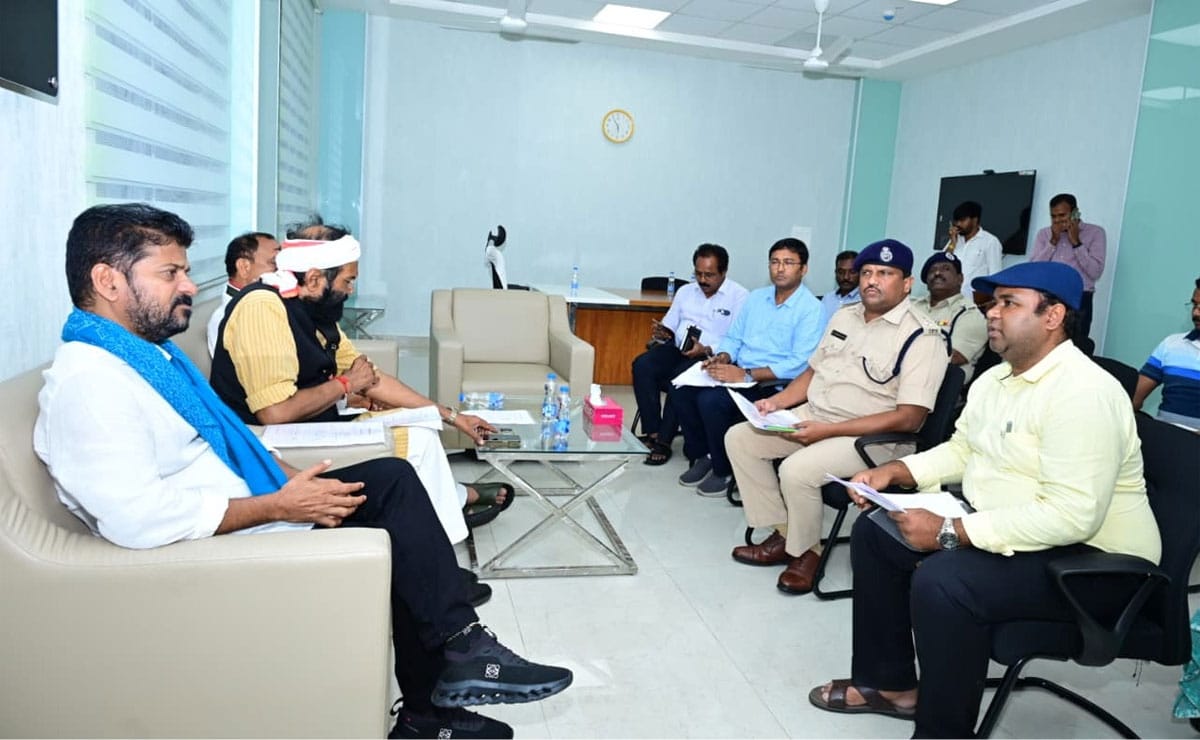 Telangana floods: CM calls for rainfall data monitoring, timely alert