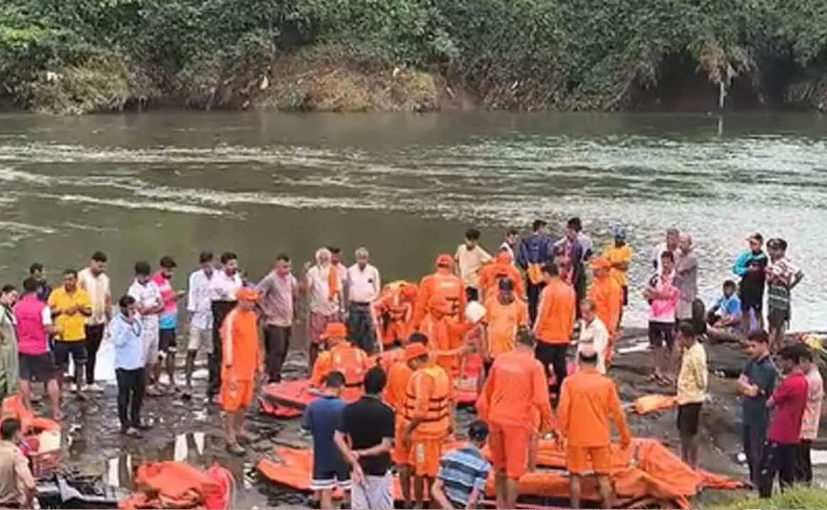 Man drowns in Maharashtra's Jagbudi River during Ganesh idol immersion