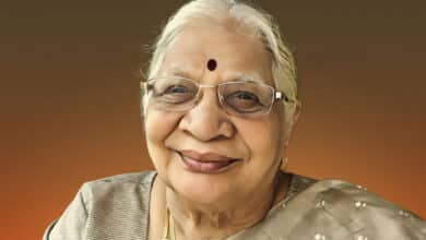 Allu Arjun's grandmother Allu Kanakaratnam passes away; actor Ram Charan cancels shoot to participate in last rites