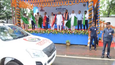 CM Nitish flags off 71 new Traffic Police vehicles to boost road safety in Bihar