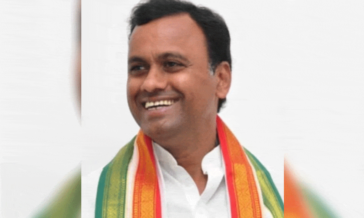 Telangana Congress MLA finds fault with CM’s remarks on social media journalists