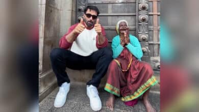Sonu Sood jams with elderly Maharashtrian lady, brings her talent to light