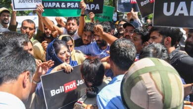 Ex-CM Mehbooba Mufti leads protest in Srinagar demanding return of Kashmiri prisoners lodged in jails outside UT