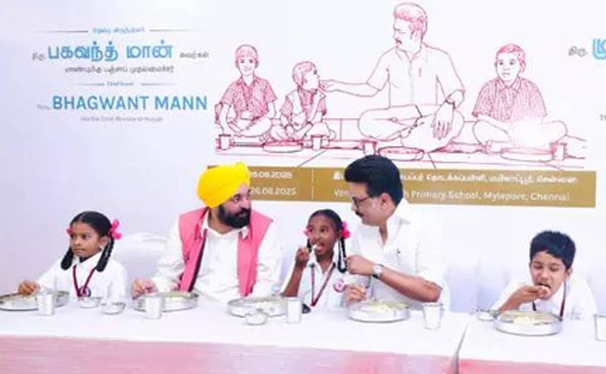 TN CM Stalin launches expanded breakfast scheme, Punjab CM attends event