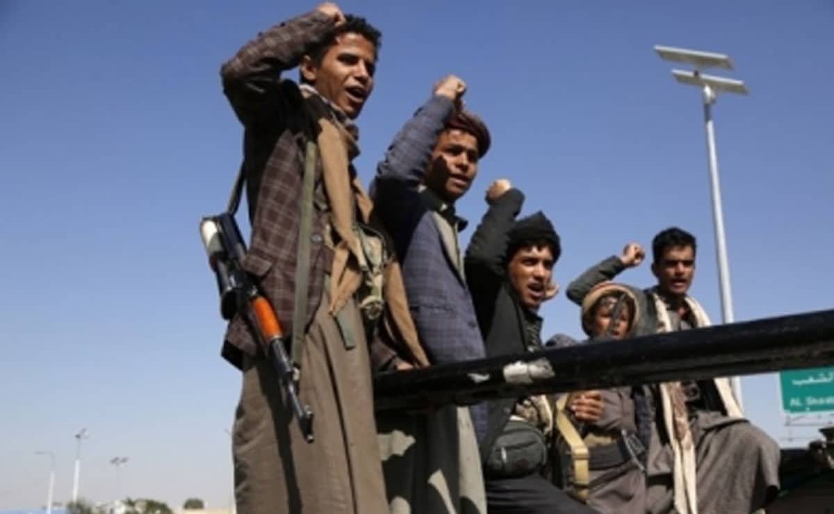 Yemen's Houthis vow retaliation after Israeli airstrikes kill PM of Houthi-run govt