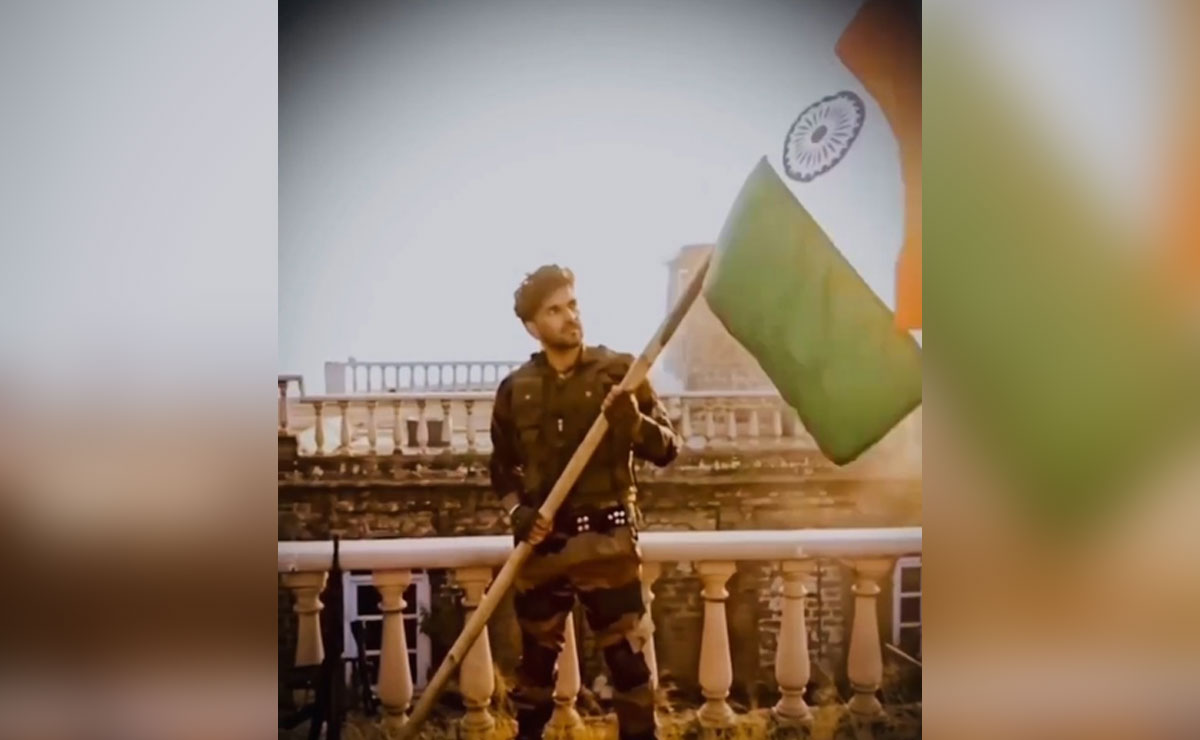 ‘Proud Indian’ Guru Randhawa says wishes Indians on Independence Day