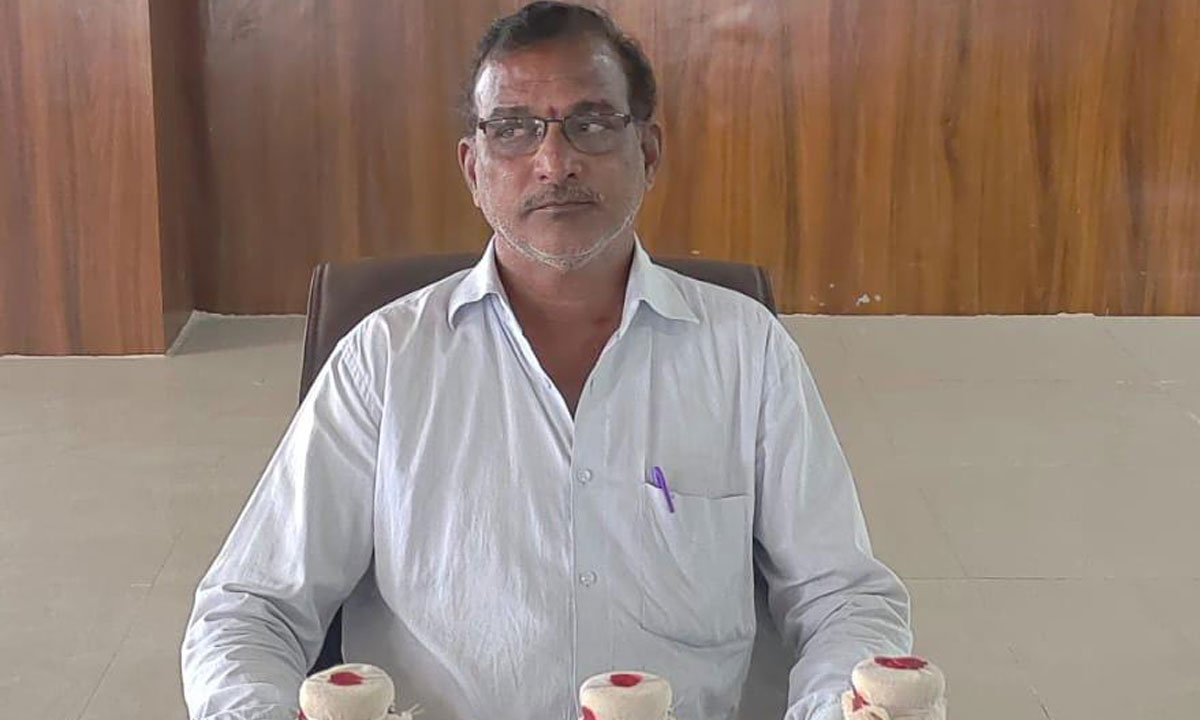 Telangana ACB Raids Municipal Office, Senior Assistant Caught Taking ₹15,000 Bribe