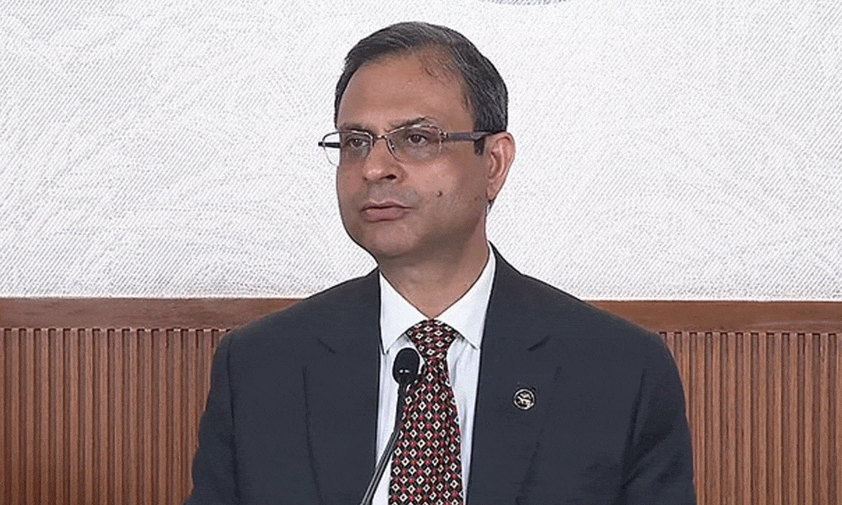 Banks free to decide on minimum account balance: RBI Governor