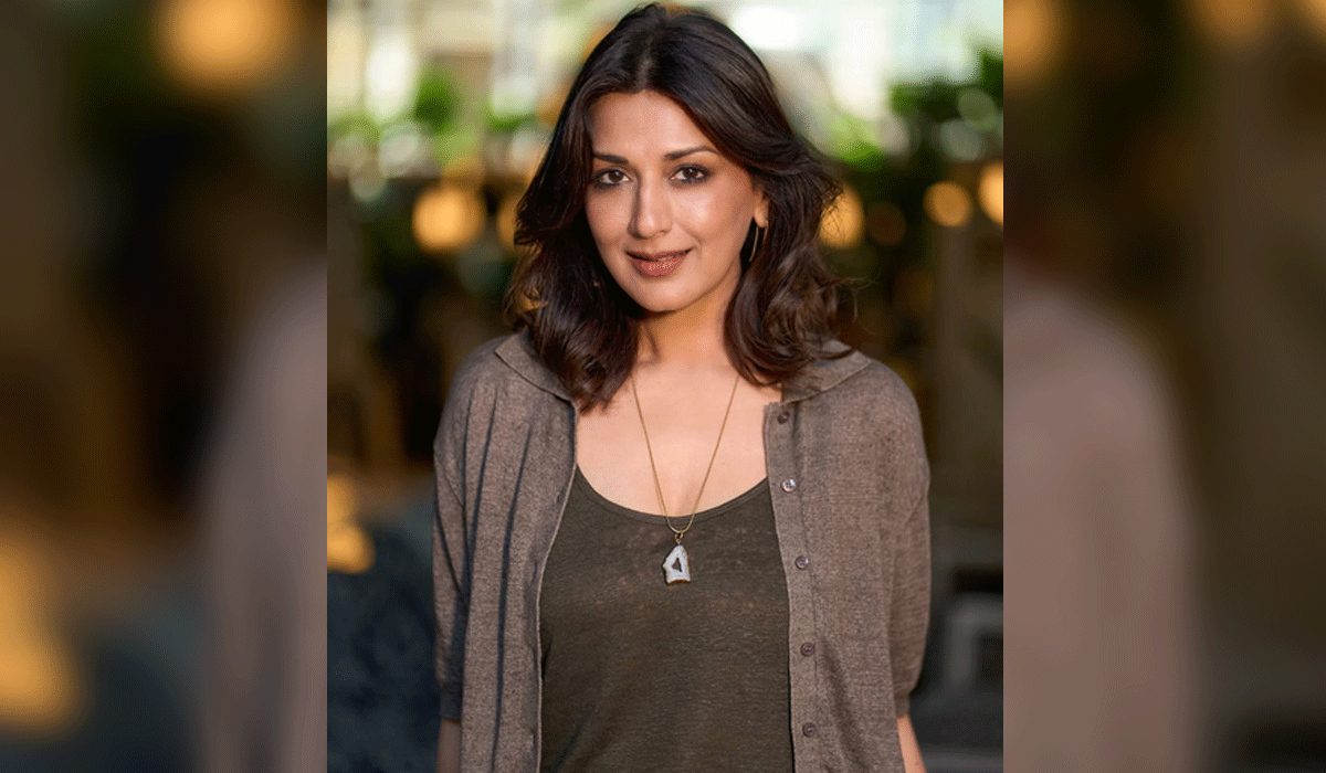 Sonali Bendre talks about the changing dynamics of relationships in the internet era