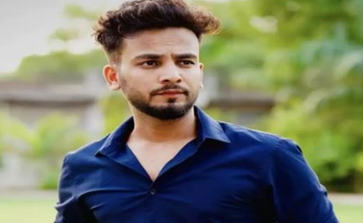 Gunmen fired several rounds at YouTuber Elvish Yadav's Gurugram home
