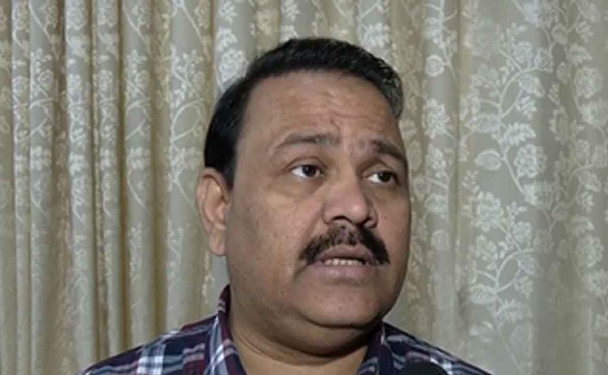 Congress criticises US President Trump, Centre's policies over H-1B visa fee hike