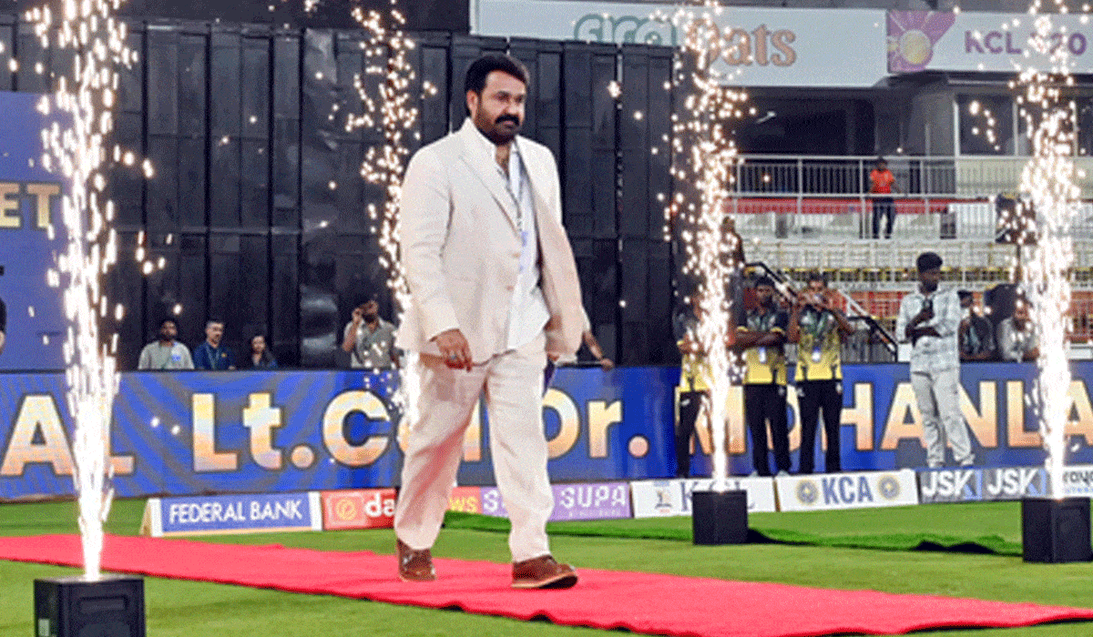 Kerala govt's glittering event on Oct 4 to honour Mohanlal: Minister