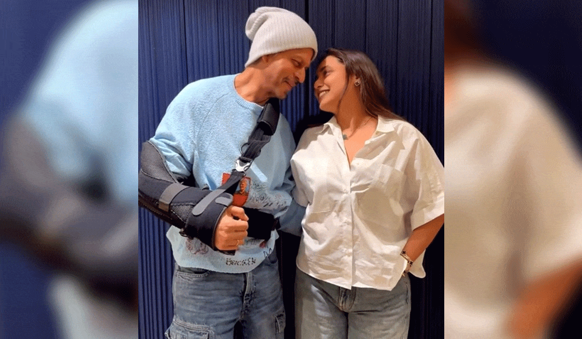 SRK & Rani Mukerji celebrate their National Award by romancing on the 'Ba***ds of Bollywood' track