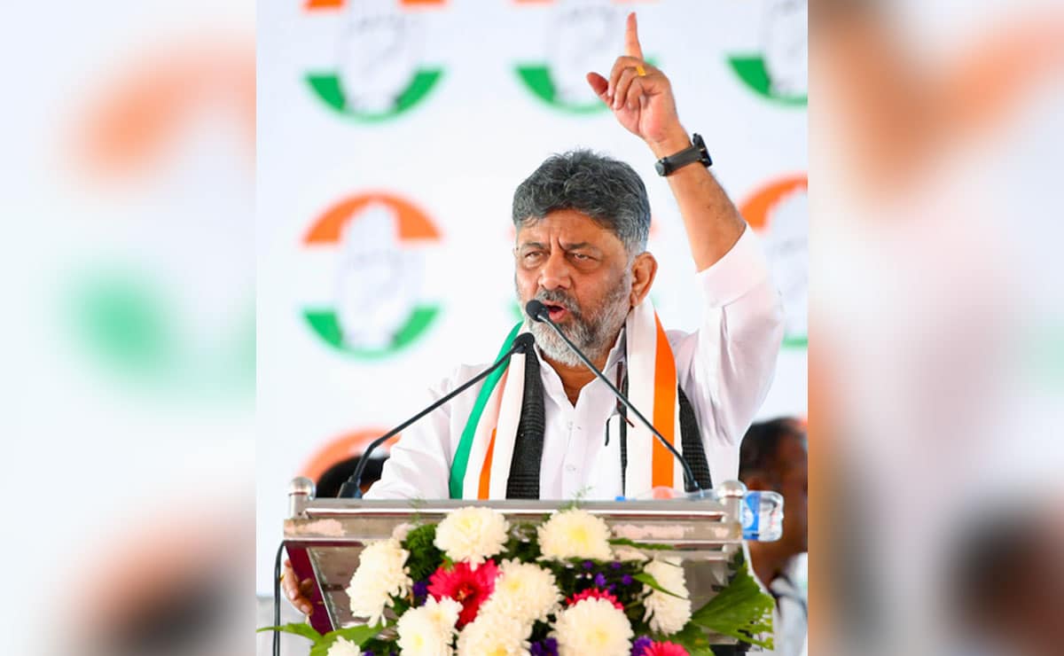 Even road before PM Modi's residence pothole-ridden, claims Shivakumar