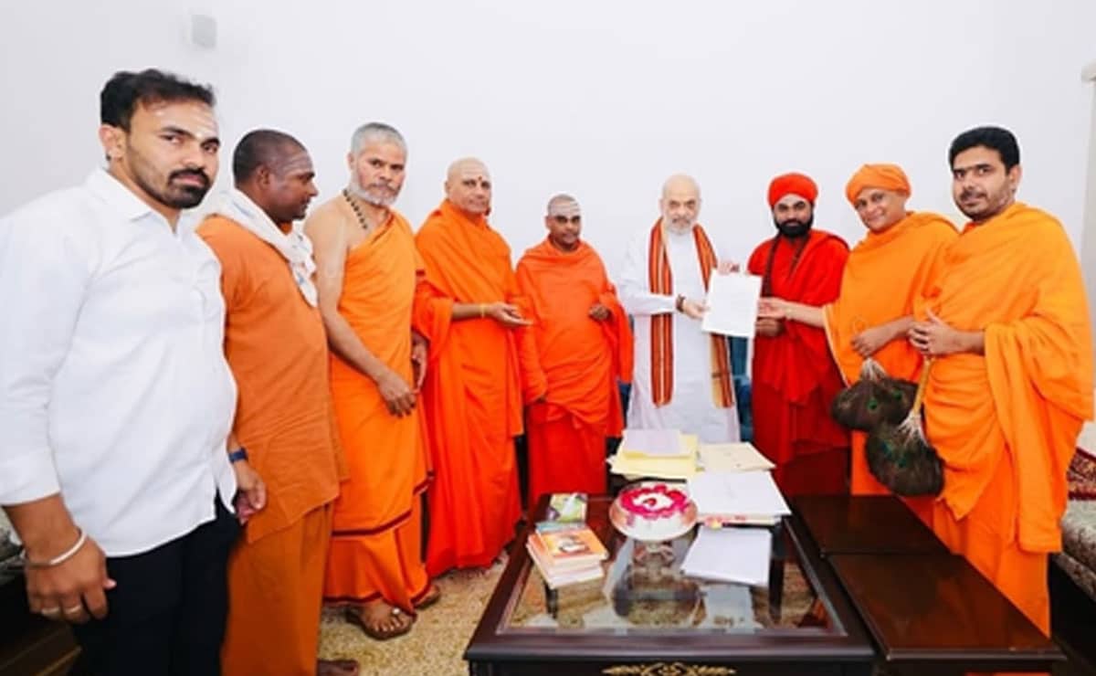 Dharmasthala case: K'taka Minister calls seers’ meeting with Amit Shah 'BJP-sponsored'