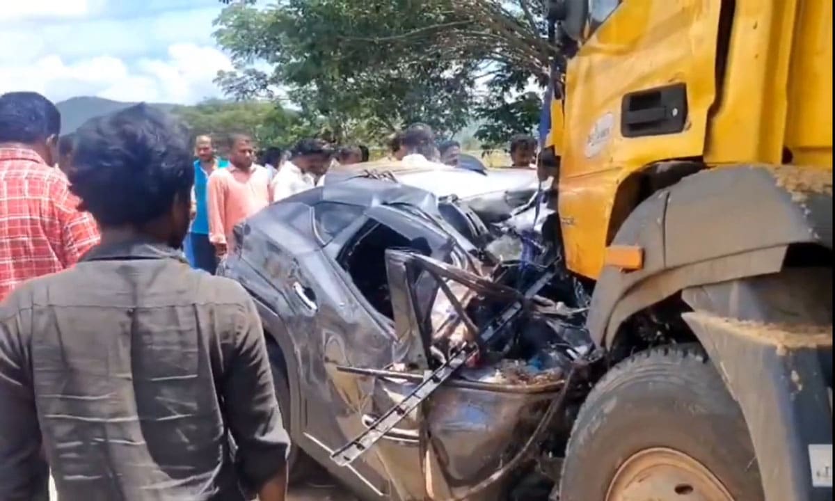 Seven Killed in Horrific Road Accident on Nellore Highway