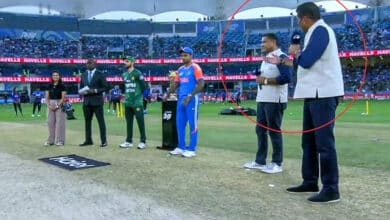 Asia Cup Final Toss Drama: Waqar Younis Steps in After PCB Blocks Ravi Shastri from Interviewing Pakistan Skipper
