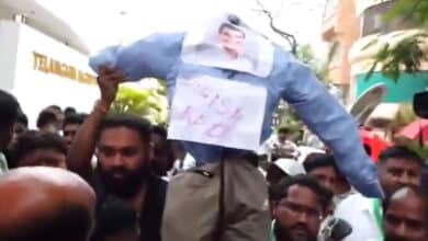 Kavitha Suspended, Jagruti Workers Torch Harish Rao’s Effigy: BRS Faces Internal Storm
