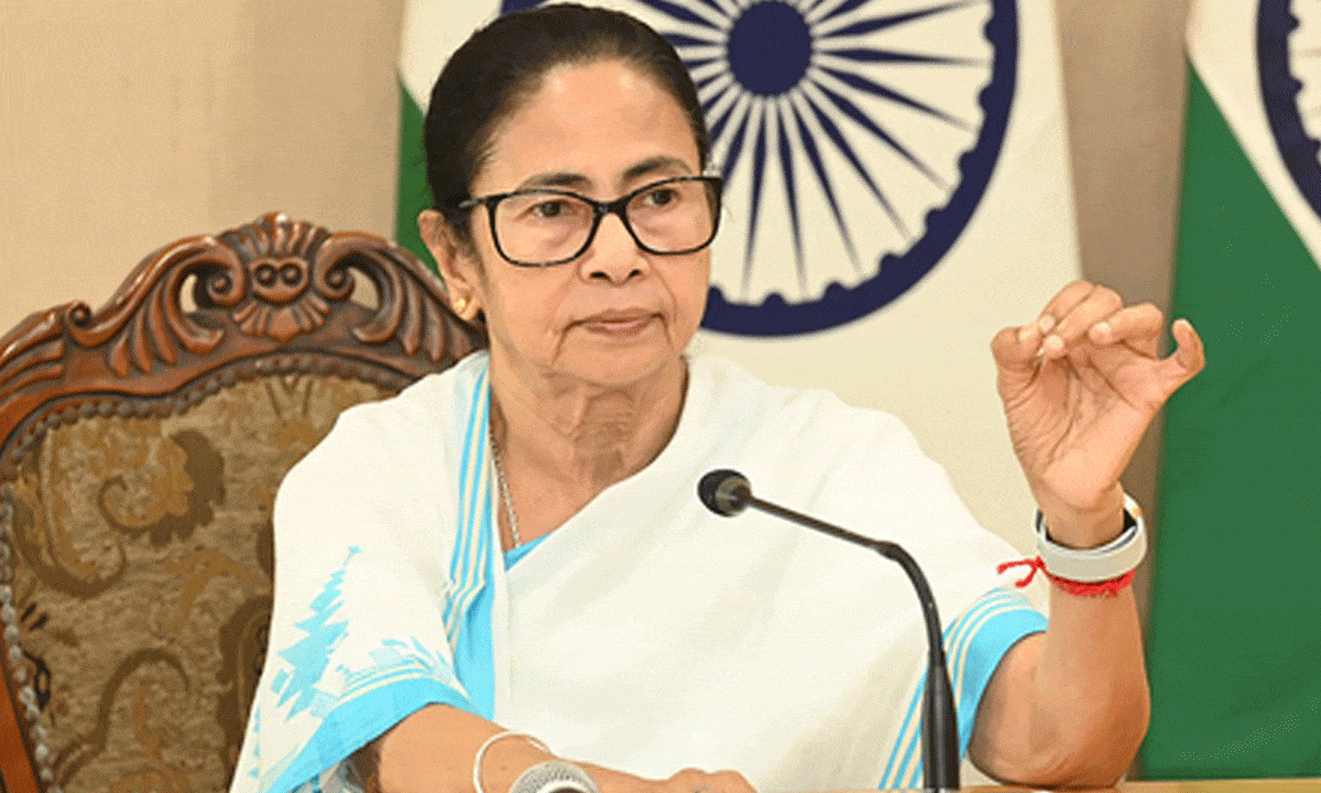 CM Mamata asks officials to arrange AADHAAR cards for people lacking them