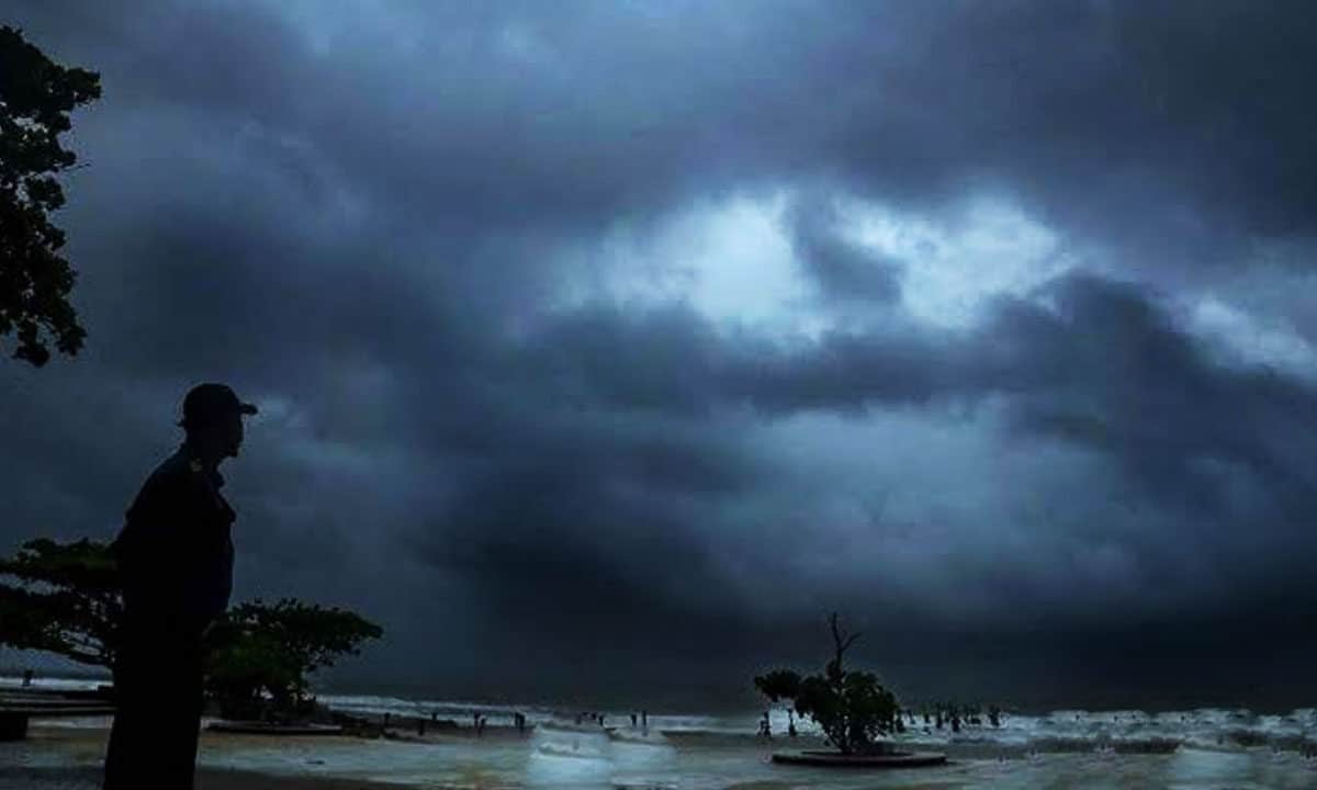 Hyderabad Braces for Fresh Spell of Rain Tonight, IMD Issues Alert for These Areas, Check List