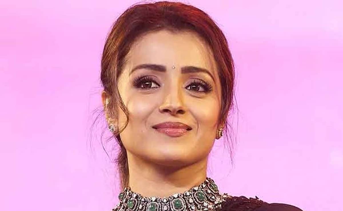 Bomb threat to actress Trisha's residence turns out to be a hoax