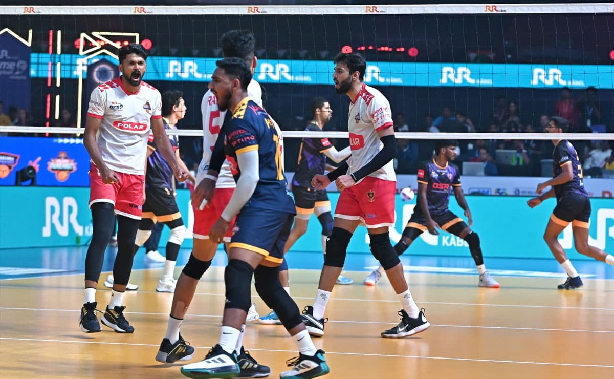 PVL 2025: Bengaluru Torpedoes Stage Comeback to Defeat Kolkata Thunderbolts