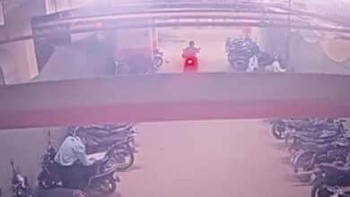 Police give clean chit to main suspect in Delhi acid attack case