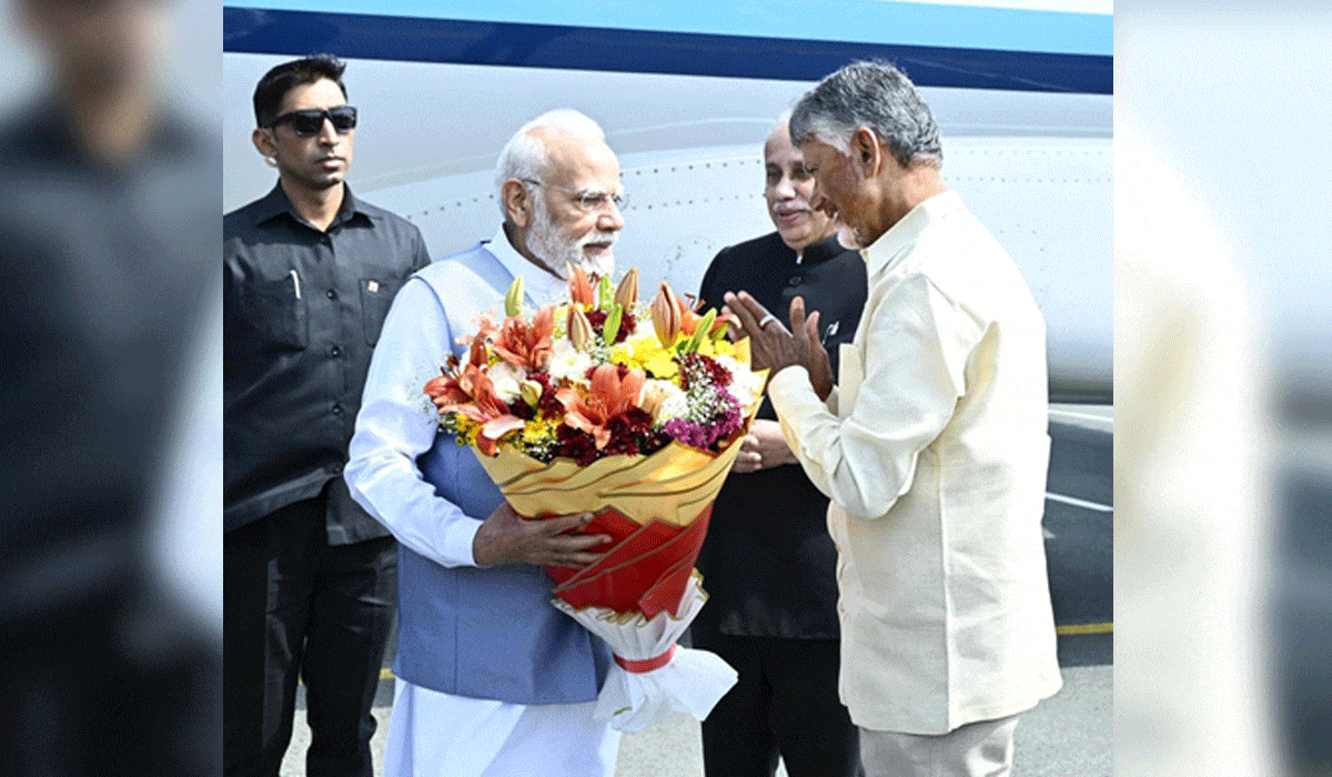 PM Modi offers prayers at Srisailam temple in Andhra Pradesh