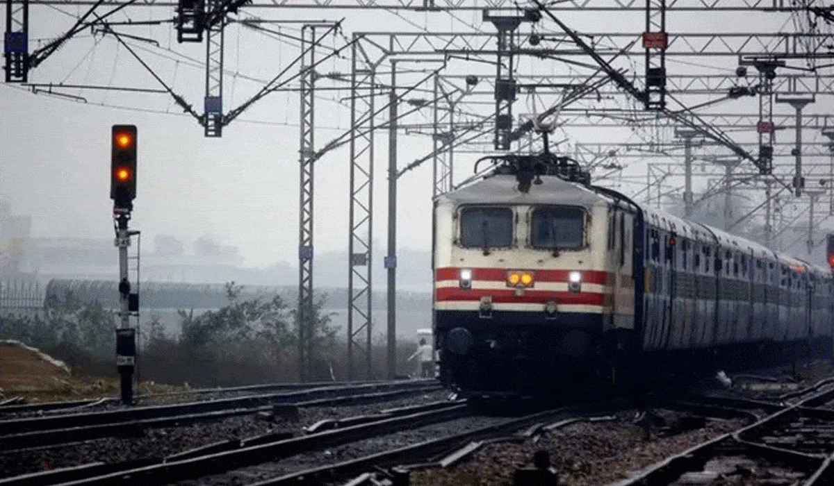 East Coast Railway cancels 43 trains in view of cyclone 'Montha'