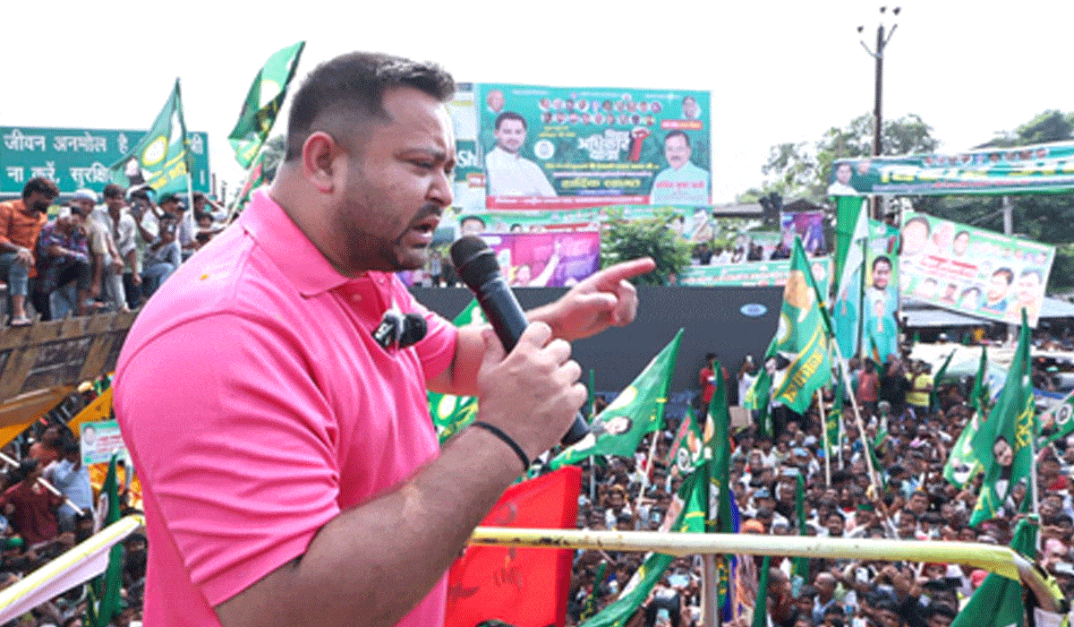 RJD objects to transfers of officials, submits memorandum to Bihar CEO