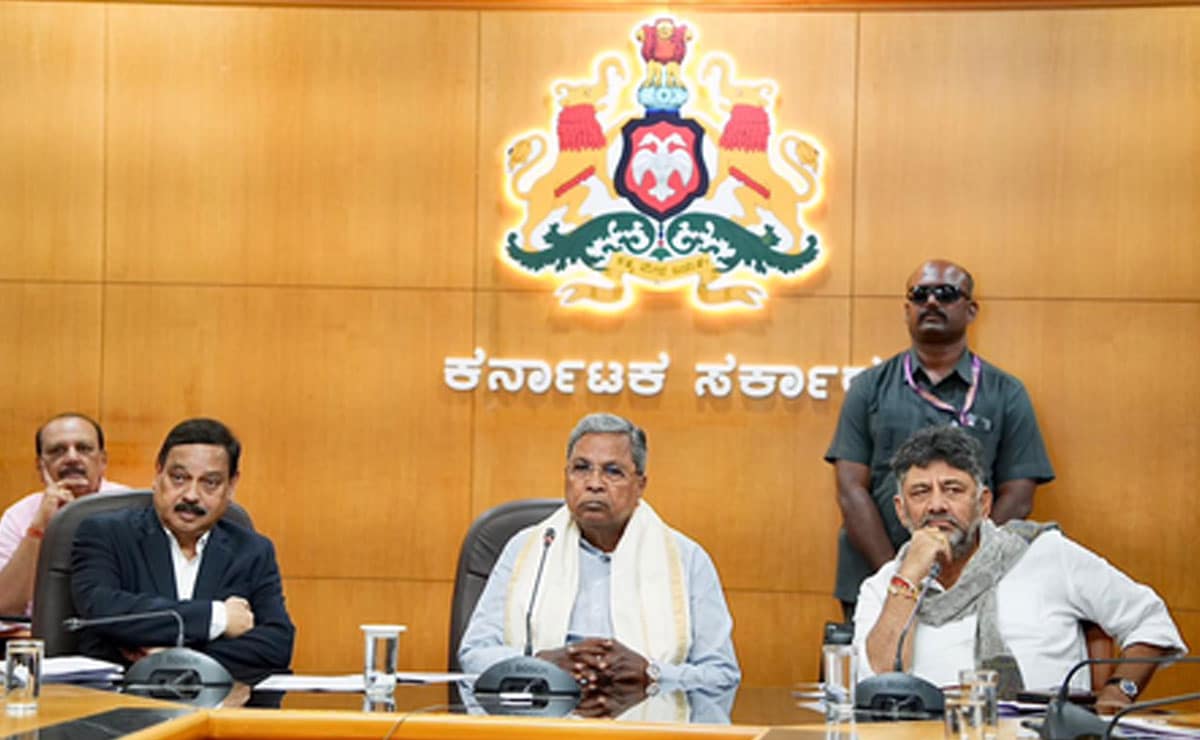 Caste census: K'taka CM convenes review meet to decide on deadline extension