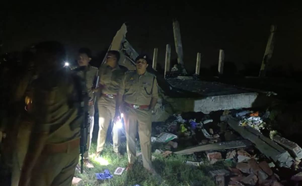 CM Yogi expresses grief over loss of lives in Ayodhya tragedy