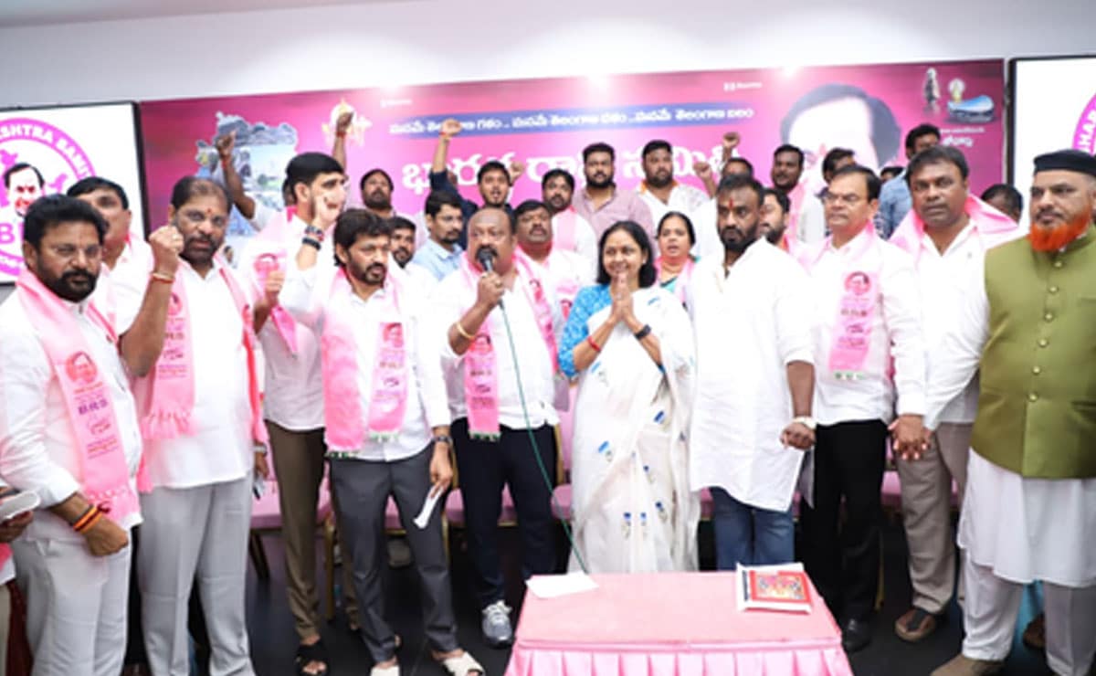 Jubilee Hills by-election: BRS candidate Sunitha files nomination