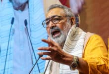 Mahagathbandhan broken into thousand pieces over ticket row: Giriraj Singh