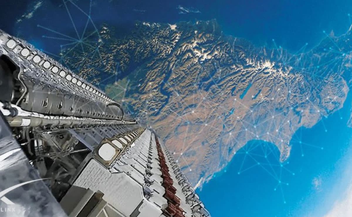Elon Musk lauds Starlink for launching 10,000 satellites