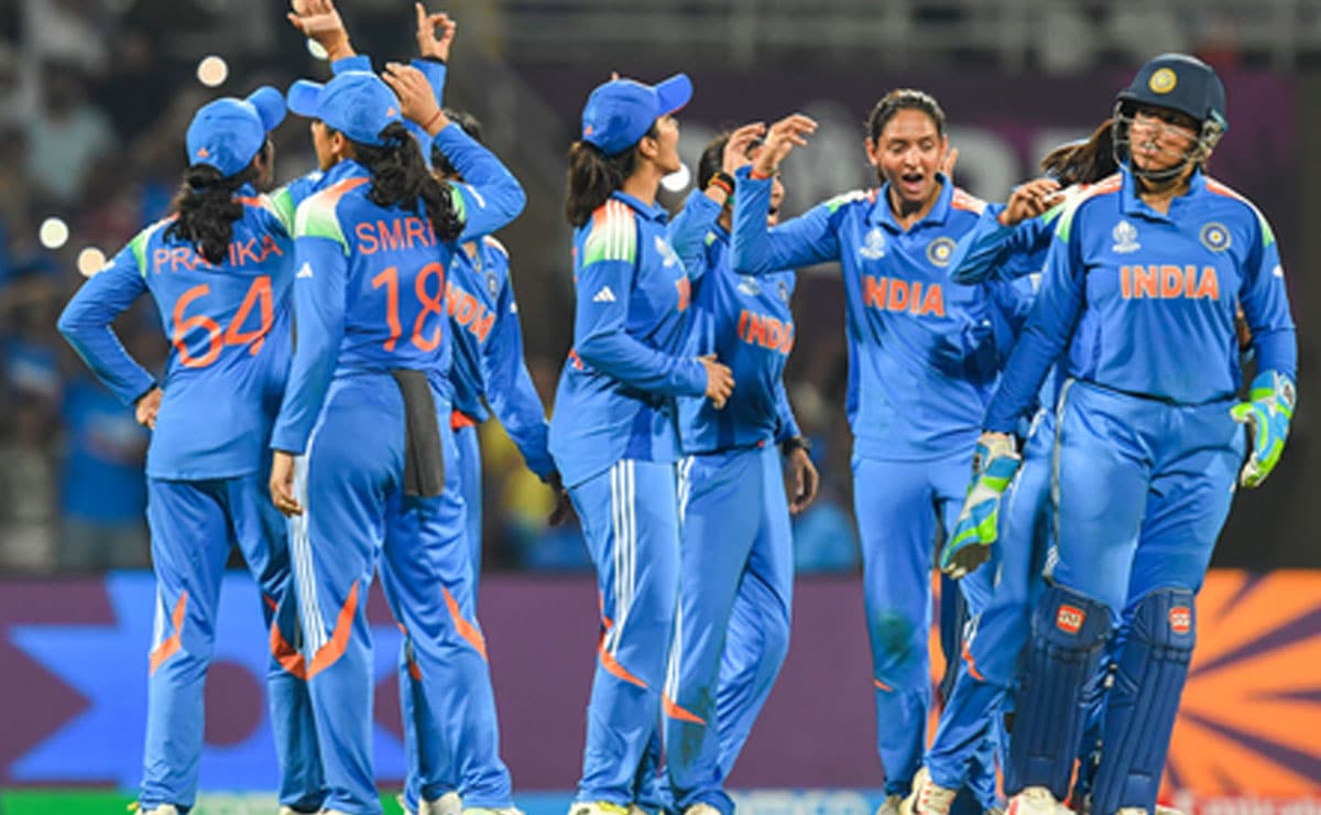Women’s World Cup: Jhulan Goswami congratulates India for semi-final qualification