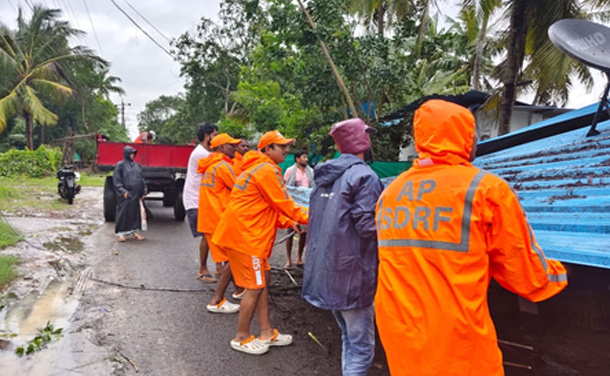 Relief, restoration works in full swing in cyclone-hit Andhra Pradesh