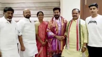 Konda Surekha Meets CM Revanth Reddy at Jubilee Hills Amid Strained Ties